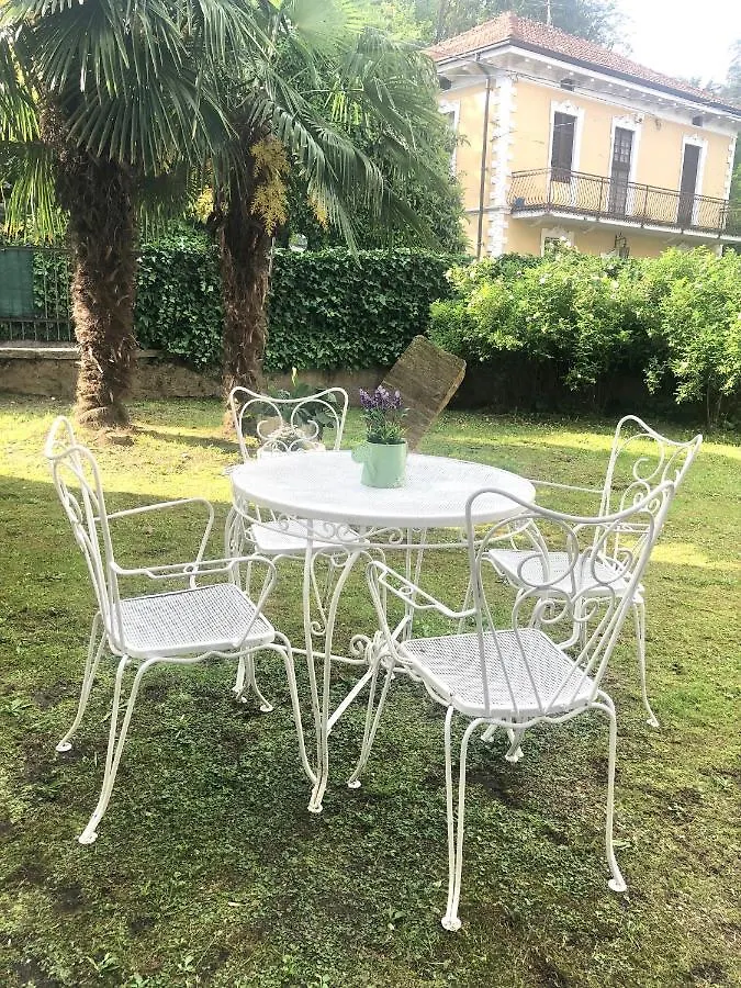 Apartamento Casa Nonna Elide Besozzo 0*,